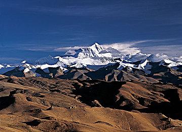 《霍格沃茨的遗产》艺术集12月6日发售 或暗示游戏同步推出